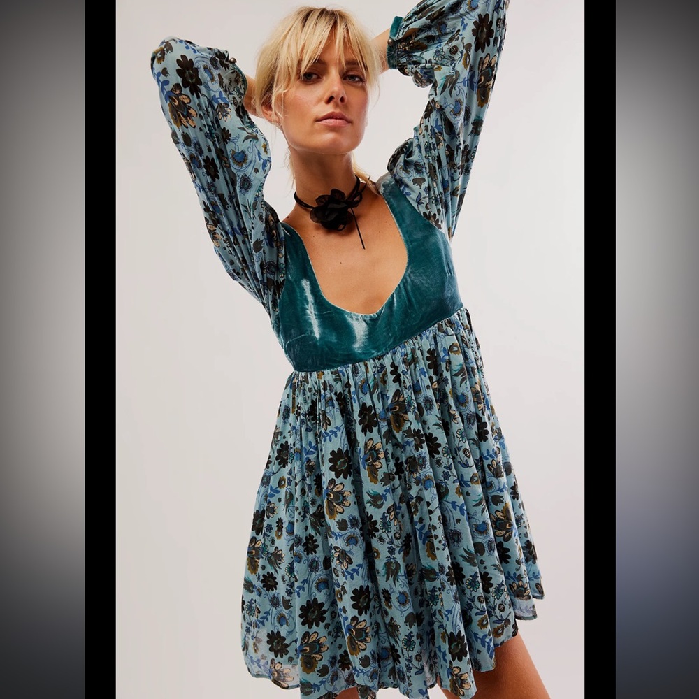 ♥️NWT FREE PEOPLE MARSHA MINI DRESS IN LAKE COMBO